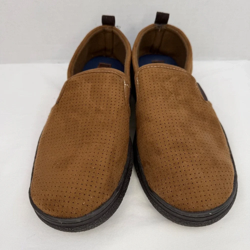 Dearfoams Mens Perforated Microsuede Slip On Loafers Brown Size Medium 9-10